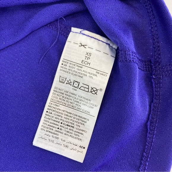 Old Navy Active go dry Short sleeve performance tee XS - Picture 4 of 14